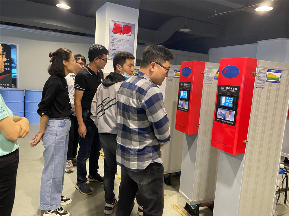 壓縮空氣組合式干燥機(jī)，壓縮空氣干燥機(jī)，冷凍式干燥機(jī)，吸干機(jī)，精密過(guò)濾器，吸附式干燥機(jī)