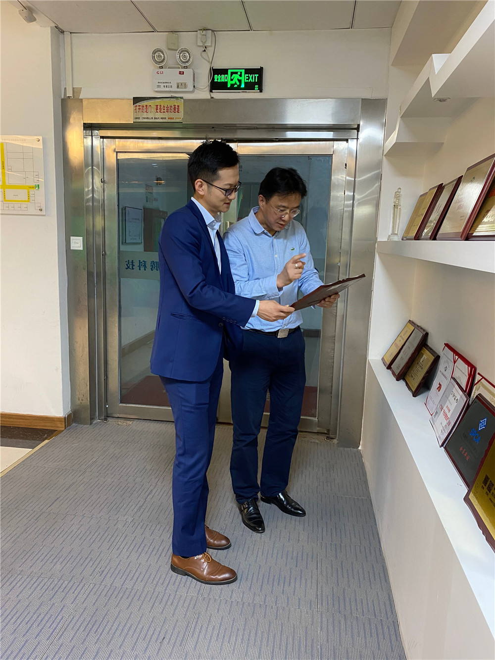 壓縮空氣組合式干燥機(jī)，壓縮空氣干燥機(jī)，冷凍式干燥機(jī)，吸干機(jī)，精密過濾器，吸附式干燥機(jī)